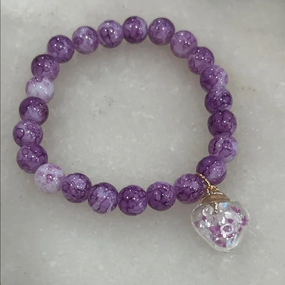 Purple Beaded Bracelet with Heart Charm - Picture 4 of 5